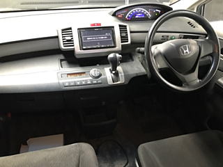 HONDA FREED 2012