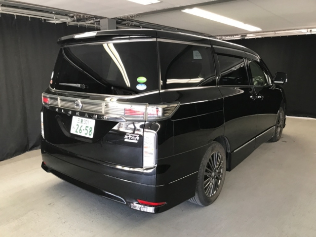 NISSAN ELGRAND 2016