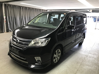 NISSAN SERENA 2011