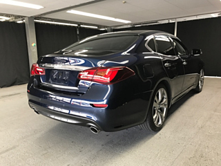 NISSAN FUGA 2015
