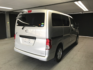 NISSAN NV200 2020