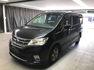 NISSAN SERENA 2011
