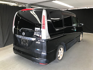NISSAN SERENA 2011