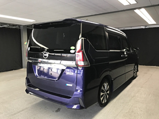 NISSAN SERENA 2017