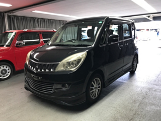 MITSUBISHI DELICA D2 2013