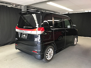 MITSUBISHI DELICA D2 2013