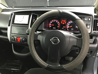 NISSAN SERENA 2008