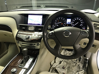 NISSAN FUGA 2013
