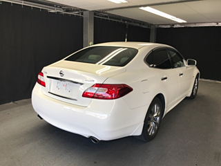 NISSAN FUGA 2013