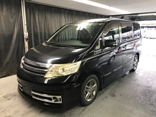 NISSAN SERENA 2010