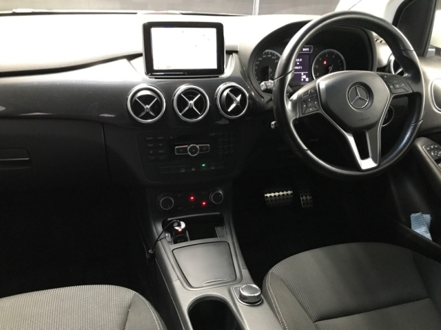 MERCEDES BENZ B CLASS 2012