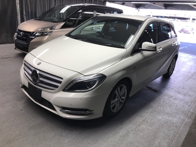 MERCEDES BENZ B CLASS 2012