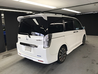 HONDA STEP WAGON 2013