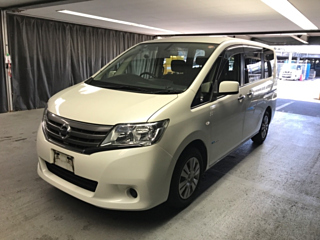 NISSAN SERENA 2013