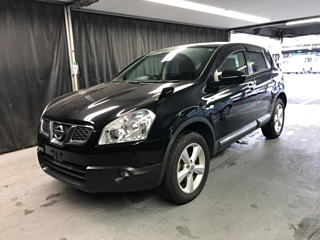 NISSAN DUALIS 2010