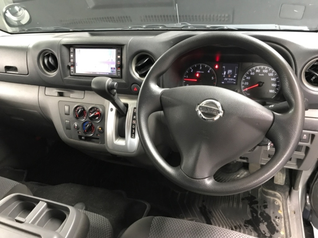 NISSAN CARAVAN VAN 2017