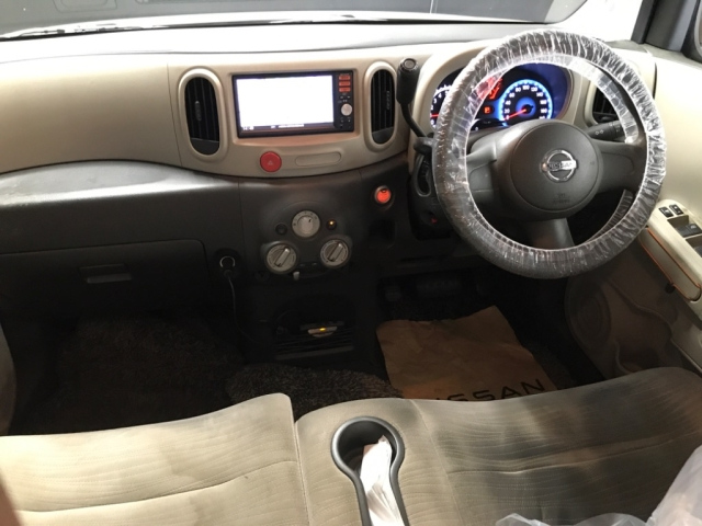 NISSAN CUBE 2009