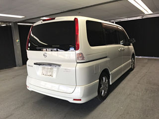 NISSAN SERENA 2009