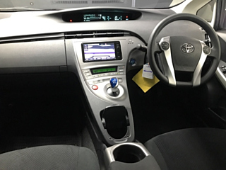 TOYOTA PRIUS 2015
