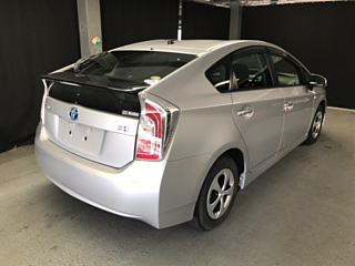 TOYOTA PRIUS 2015