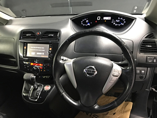 NISSAN SERENA 2013