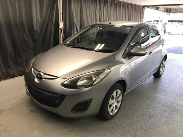 MAZDA DEMIO 2014