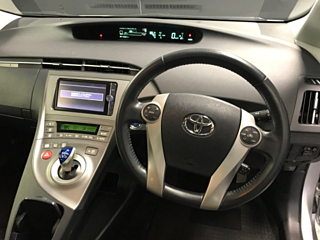TOYOTA PRIUS 2014