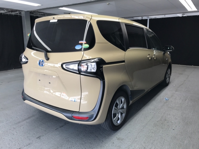 TOYOTA SIENTA 2020