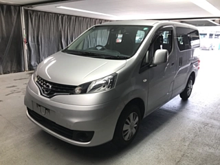 NISSAN NV200 2020