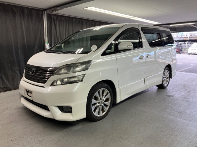 TOYOTA VELLFIRE 2009