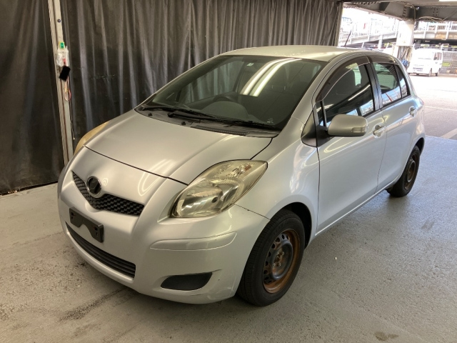 TOYOTA VITZ 2008