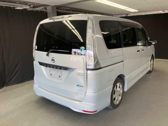 NISSAN SERENA 2012