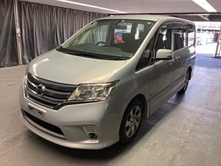 NISSAN SERENA 2012