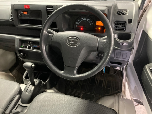 DAIHATSU HIJET TRUCK 2017
