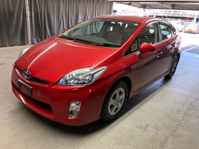 TOYOTA PRIUS 2011