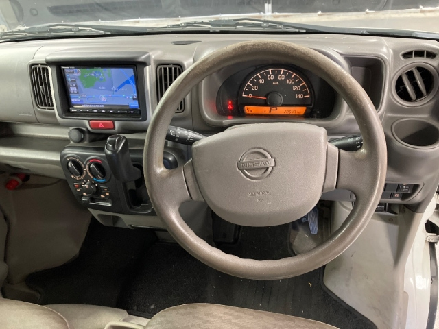 NISSAN CLIPPER VAN 2018
