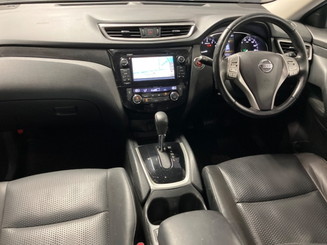 NISSAN X-TRAIL 2014