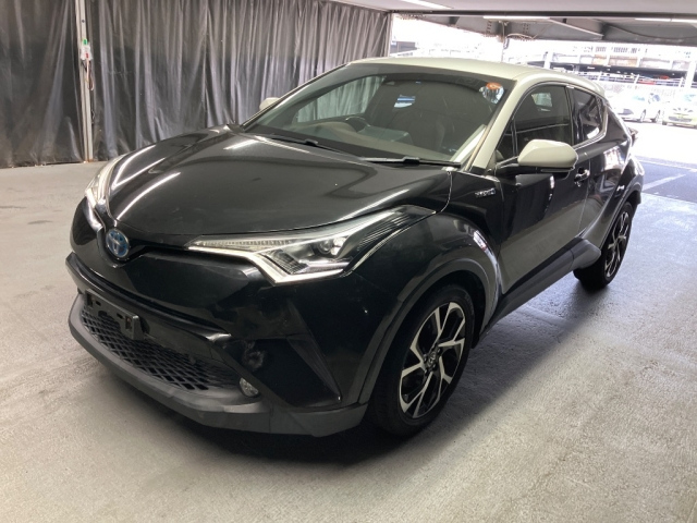 TOYOTA C-HR 2017