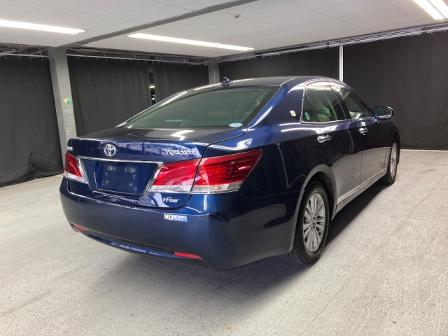 TOYOTA CROWN 2014