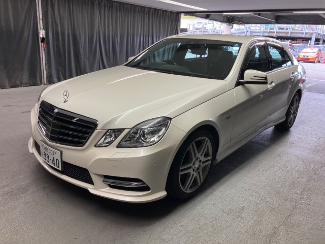MERCEDES BENZ E CLASS 2011