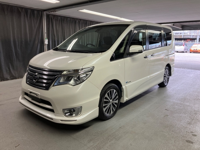 NISSAN SERENA 2014