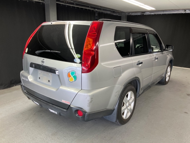 NISSAN X-TRAIL 2009