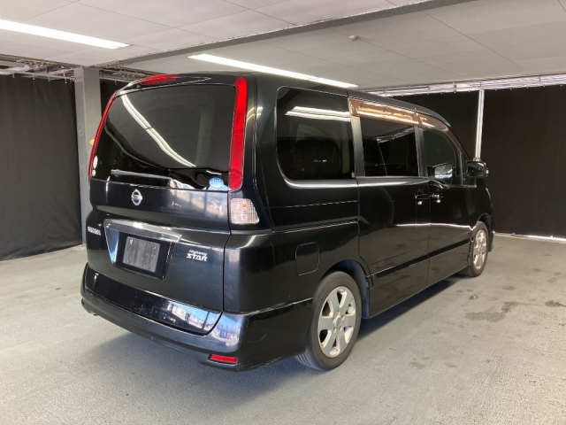 NISSAN SERENA 2009