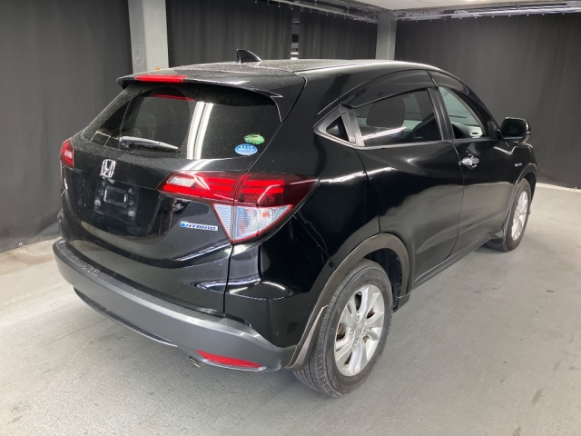 HONDA VEZEL 2016