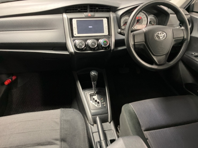 TOYOTA COROLLA FIELDER 2013