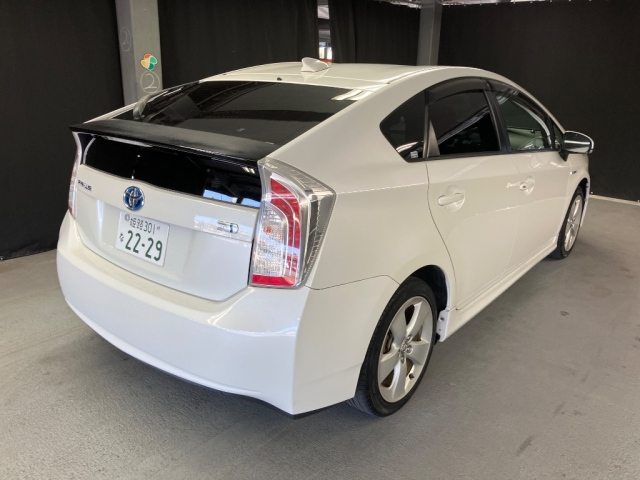 TOYOTA PRIUS 2010