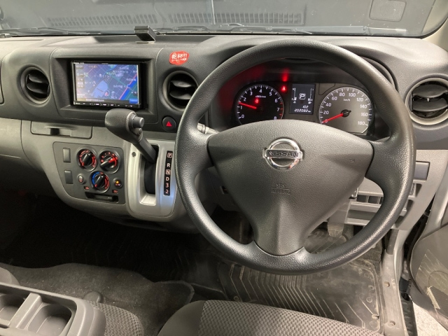 NISSAN CARAVAN VAN 2018