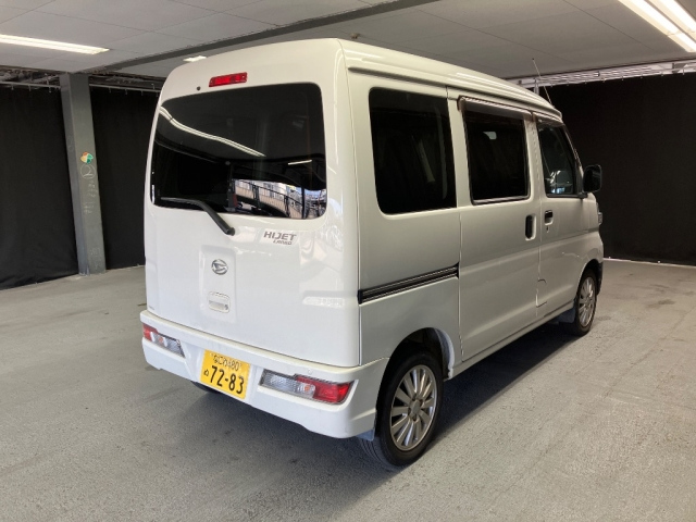 DAIHATSU HIJET VAN 2021