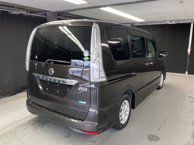NISSAN SERENA 2014