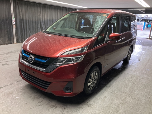 NISSAN SERENA 2019